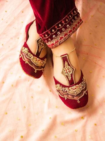 Embroidered Velvet Khussa Shoes: Gold Pakistani Jutti, Bridal Footwear