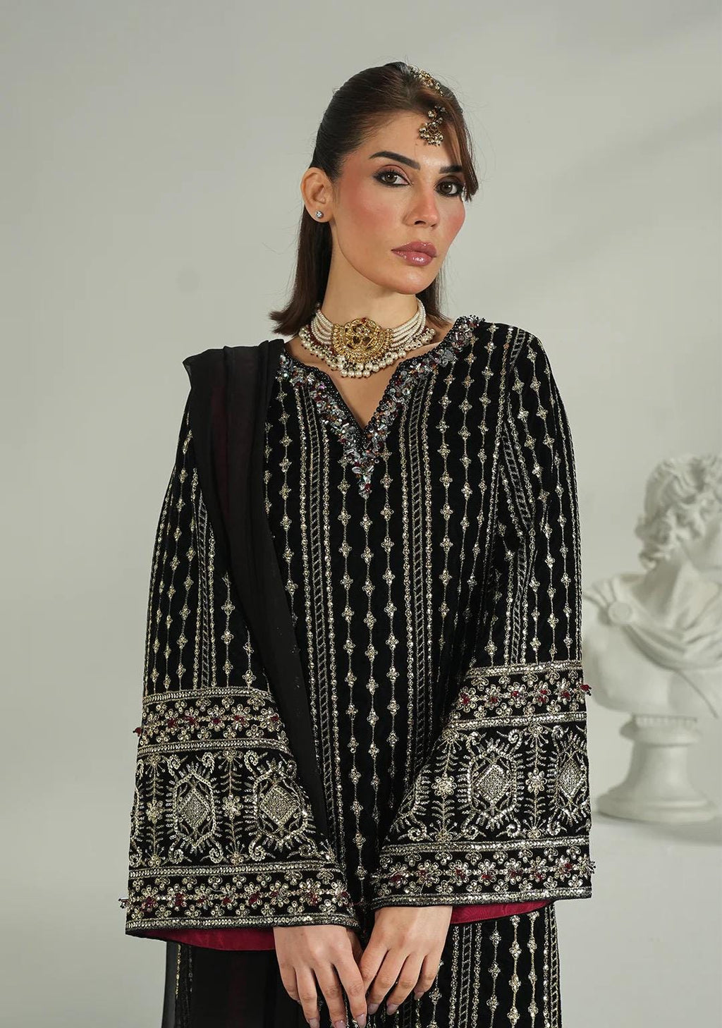 black velvet long dress with chiffon duppata: receptionwear black indian suit