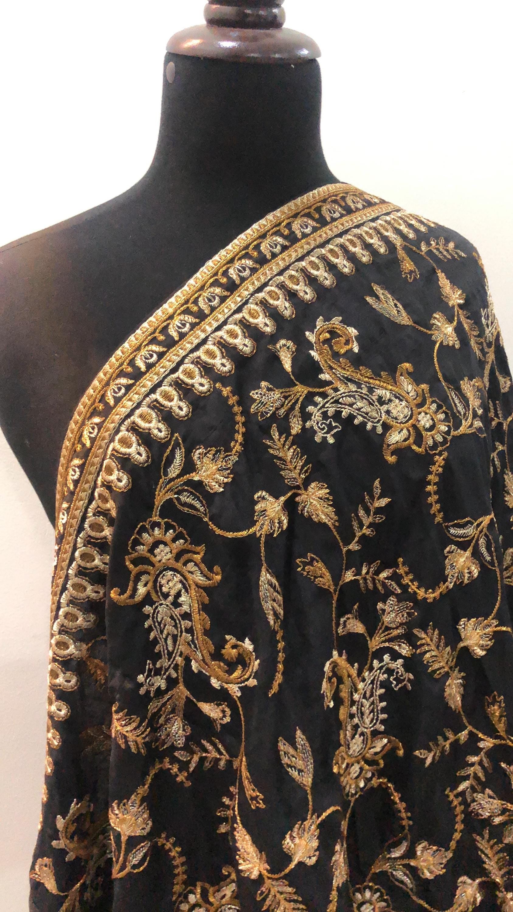 Embroidered Black dhanak Kashmiri Shawl: Indian Festive Wear