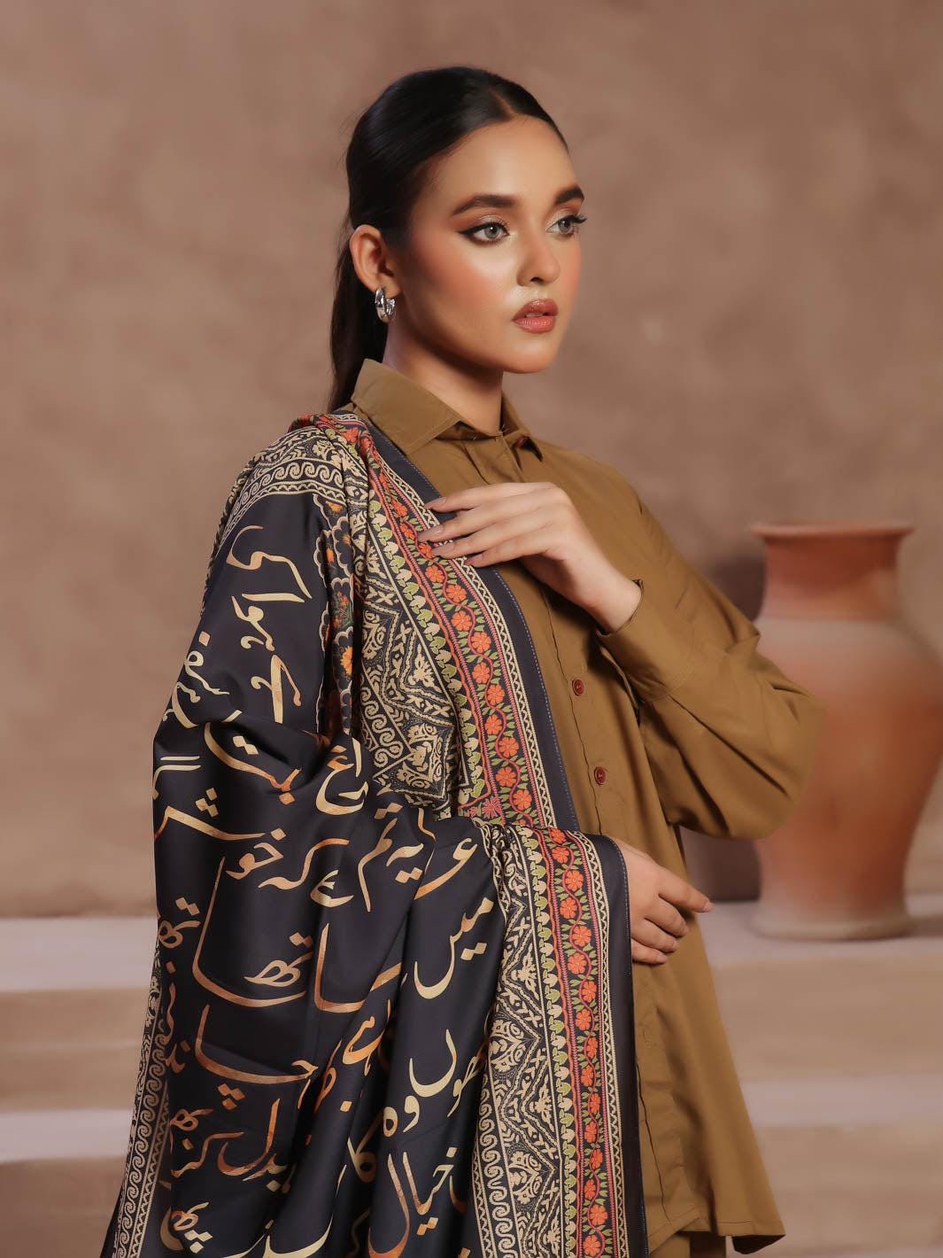 Nazakat Emerald Green|Black| Chiffon Dupatta | Traditional Pakistani shawl for Festive Wear| urdu artwork duppata |islamic hijab for women