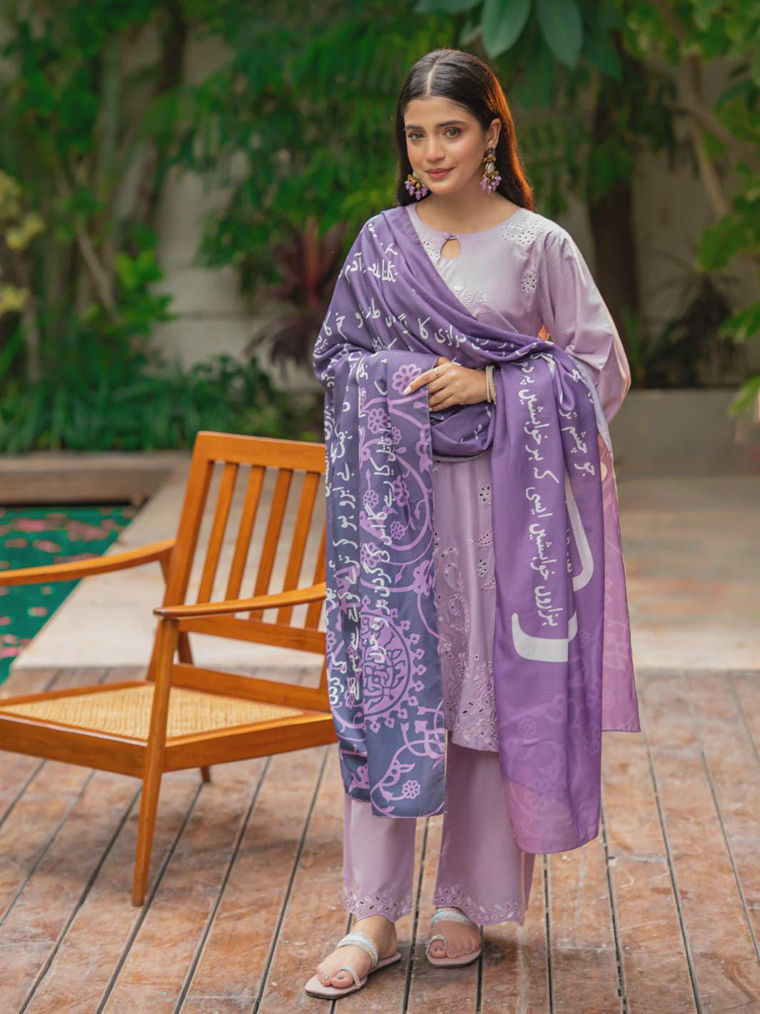 Elegant Arabic Calligraphy Scarf – Odhni| Lightweight Hijab | Modest Fashion ShawlDuppaata