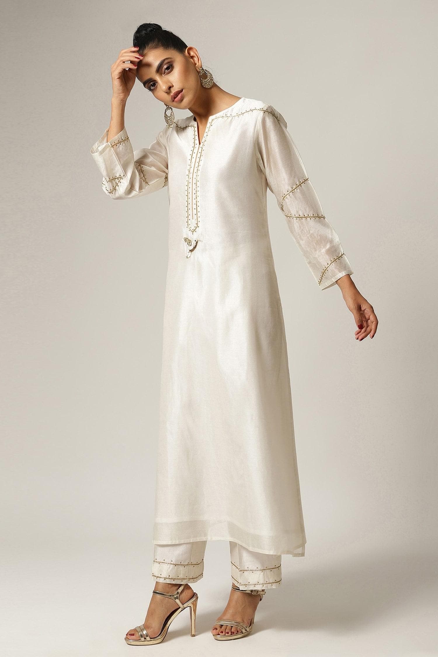 Handmade Off White Silk Kurta Pant Set, Zari Embroidered Organza Dupatta 3pc set