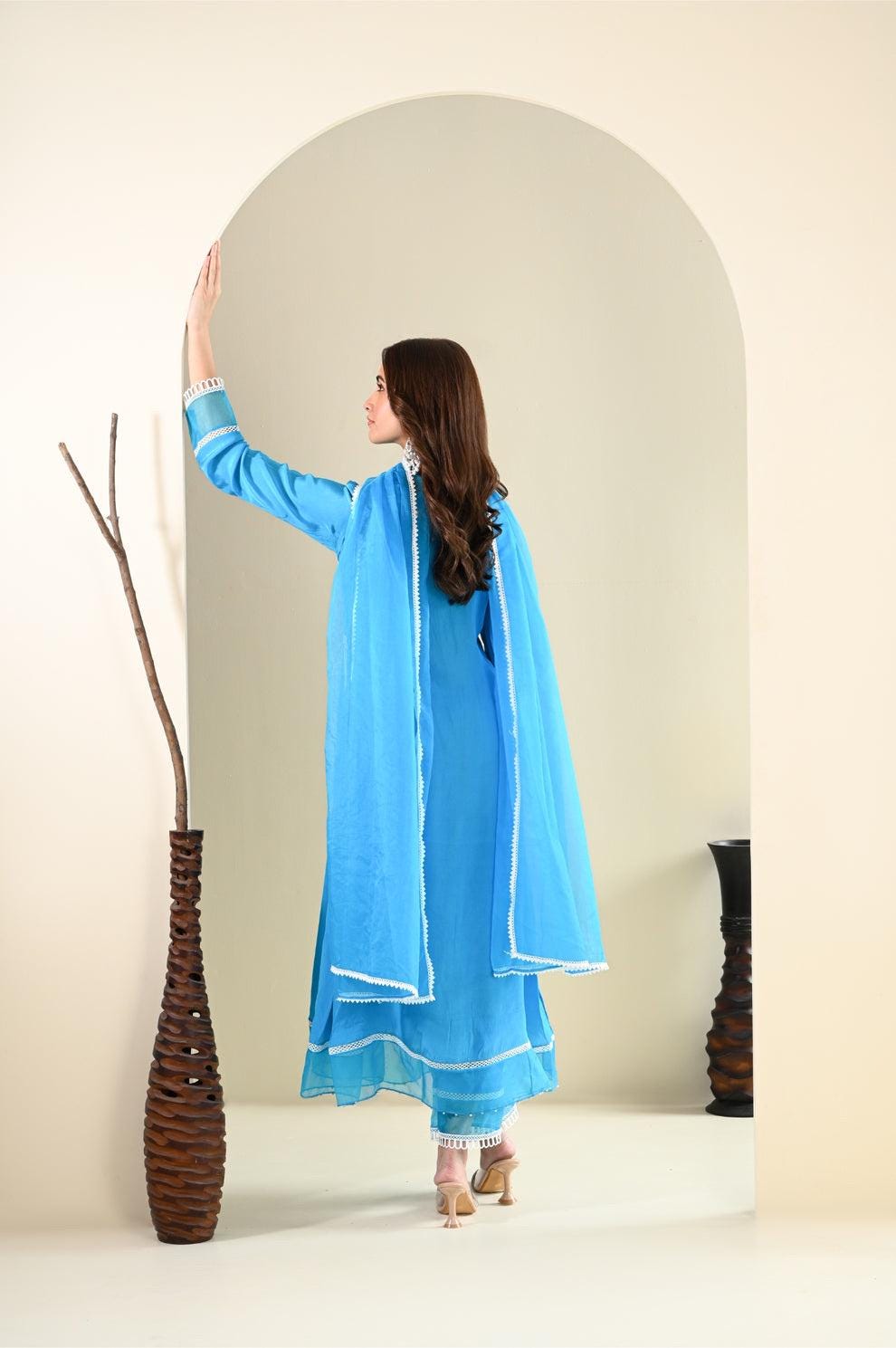 Lace Kameez Shalwar, Crepe 3-Piece Outfit