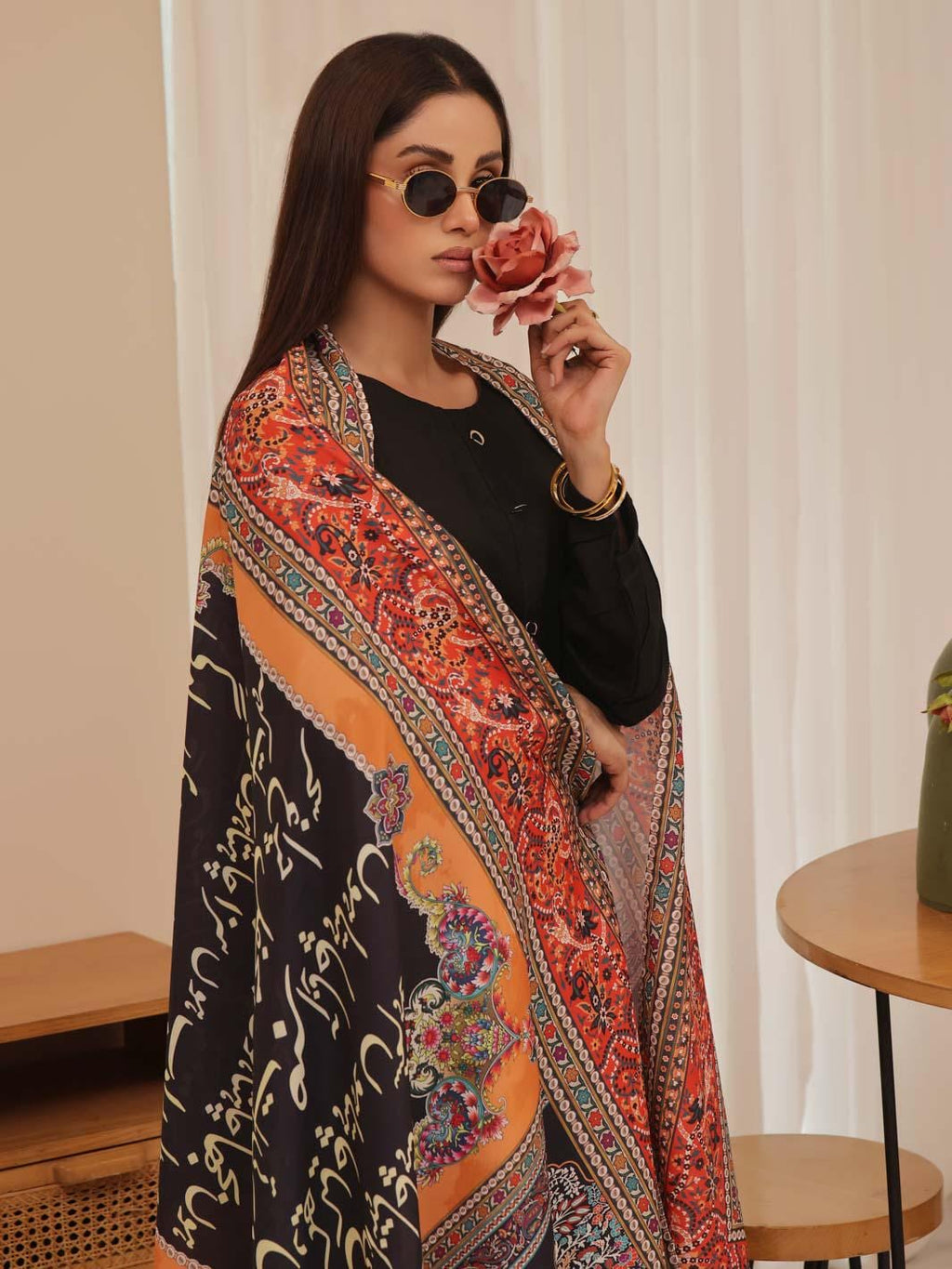 Handcrafted Chiffon Dupatta – Urdu Poem Scarf, Traditional Style