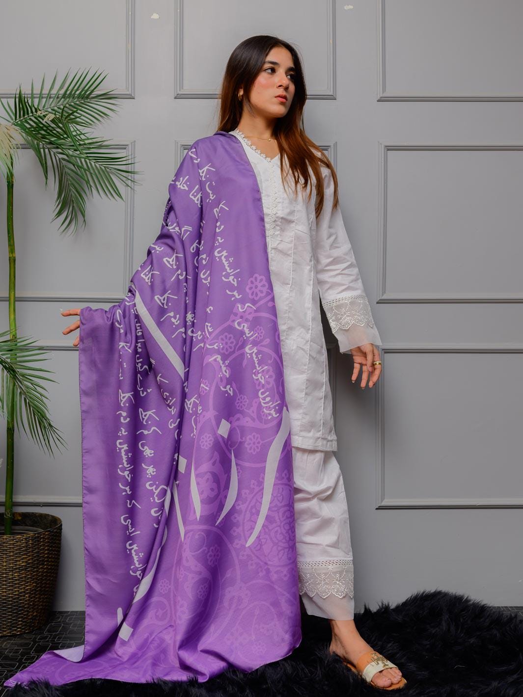 Elegant Arabic Calligraphy Scarf – Odhni| Lightweight Hijab | Modest Fashion ShawlDuppaata