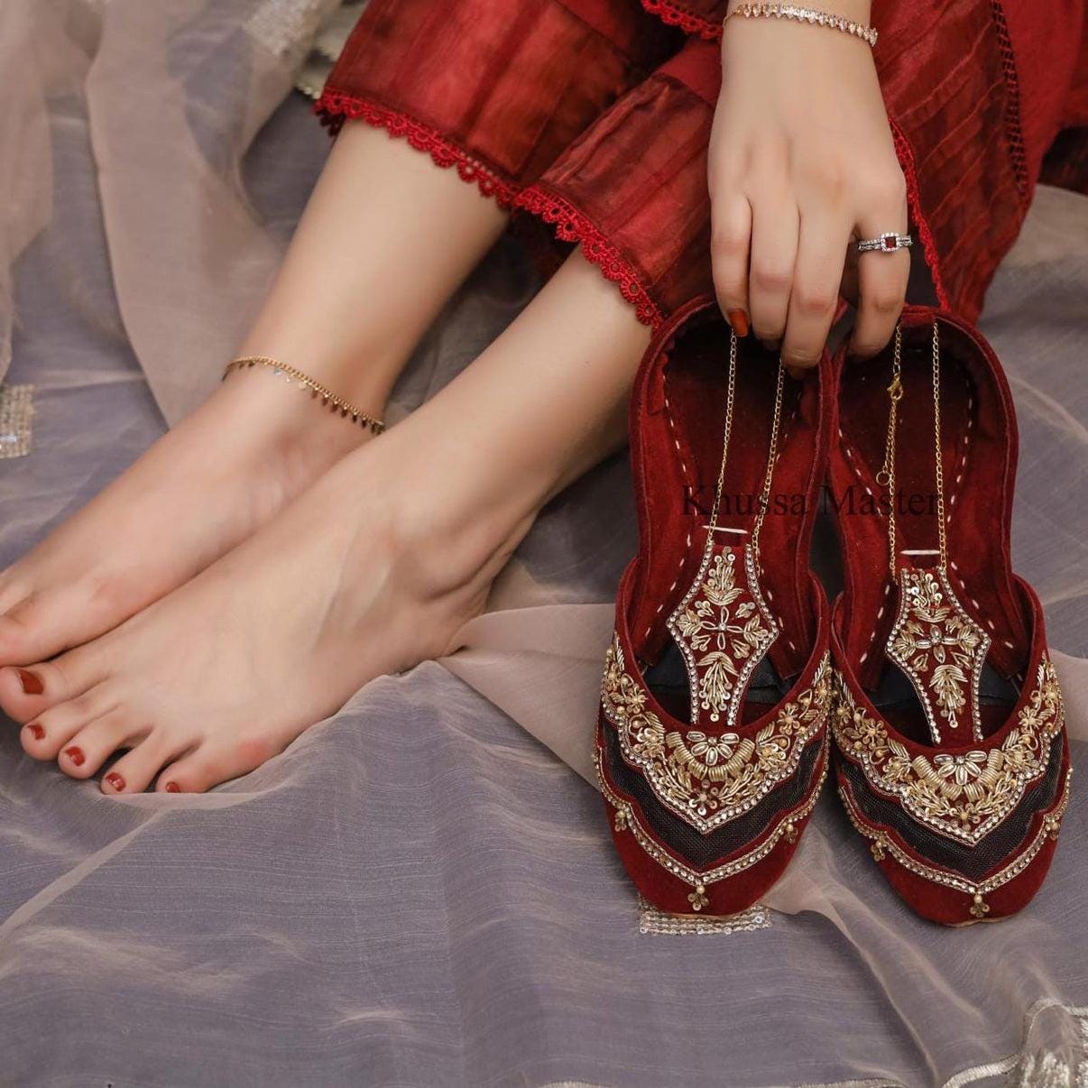 Maroon Velvet Khussa Shoes: Embroidered Pakistani Jutti