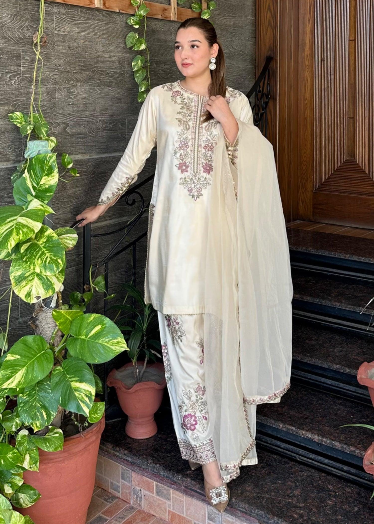 Embroidered Silk Shalwar Suit, Off-White Farshi, Organza Dupatta