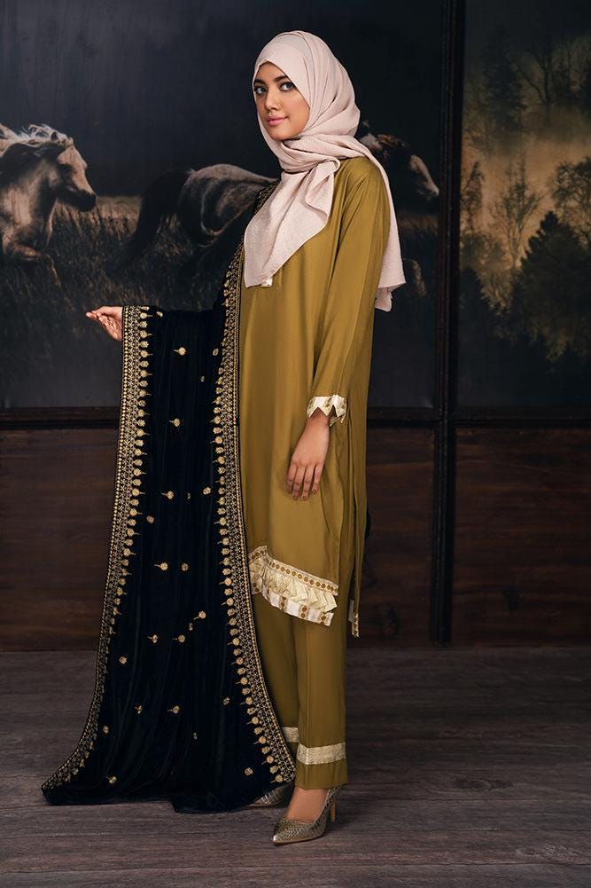 Black Elegant zardosi Velvet Shawl | Sequin & Tila Embellished Wrap | black wedding shawl,Indian shawl kashmiri,black shawls,