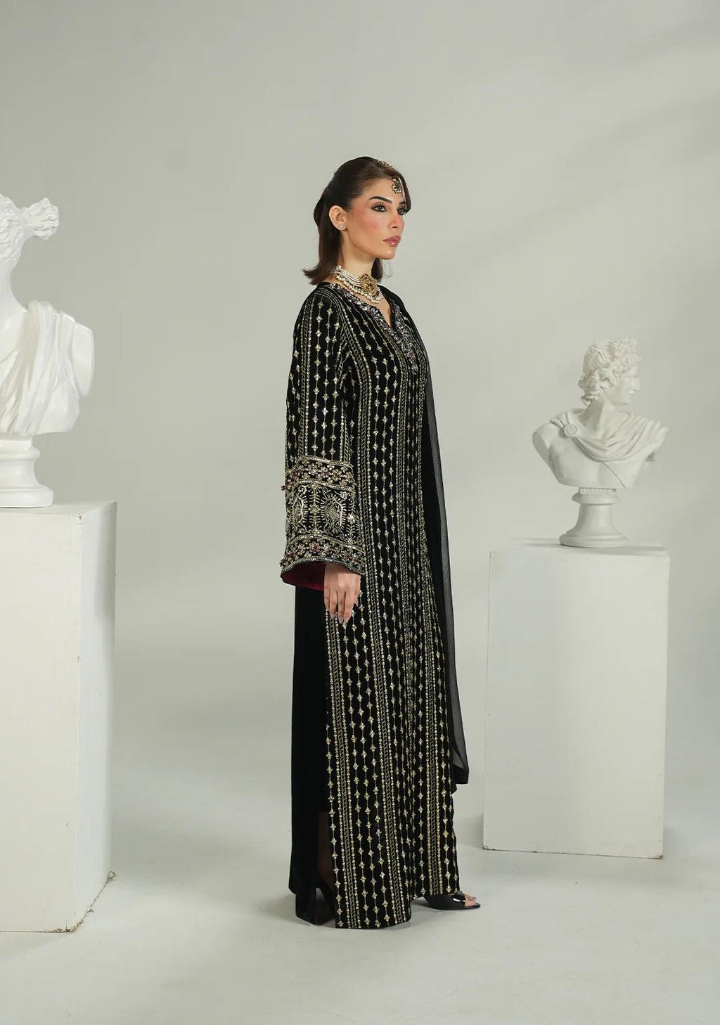 black velvet long dress with chiffon duppata: receptionwear black indian suit