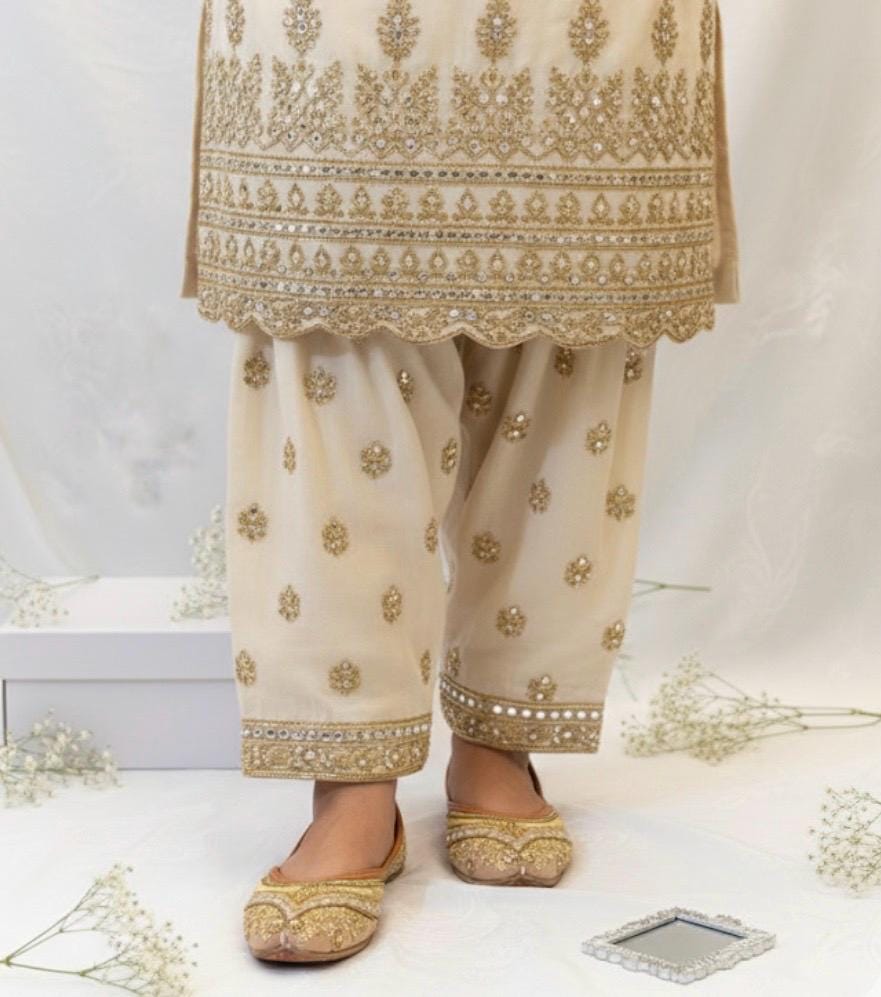 Handmade Gold Silk Jutti, Beaded & Sequined Punjabi Flats