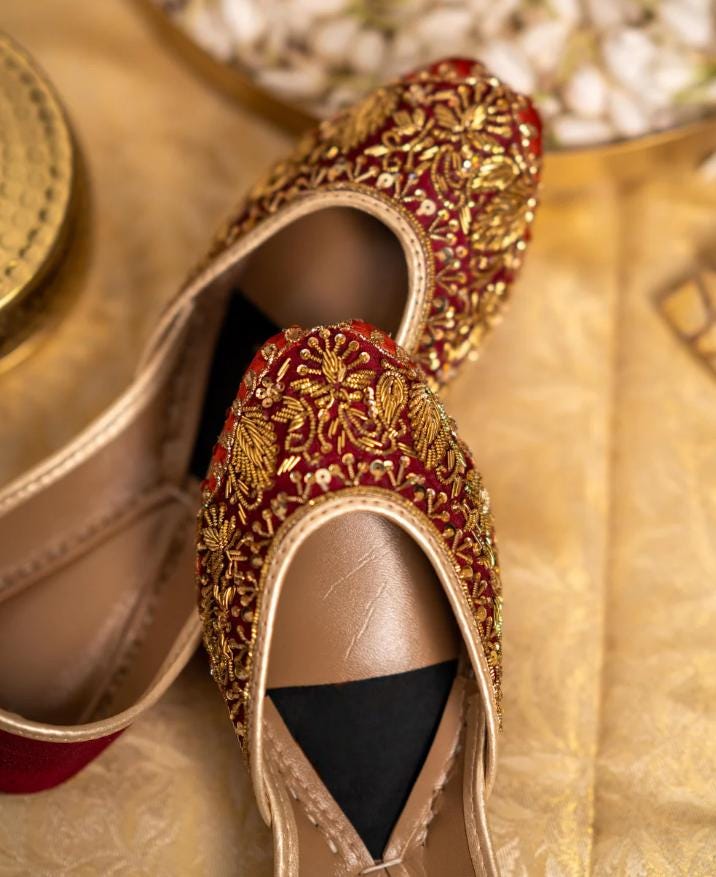 Handmade Maroon Velvet Khussa Jutti – Embroidered Bridal Flats