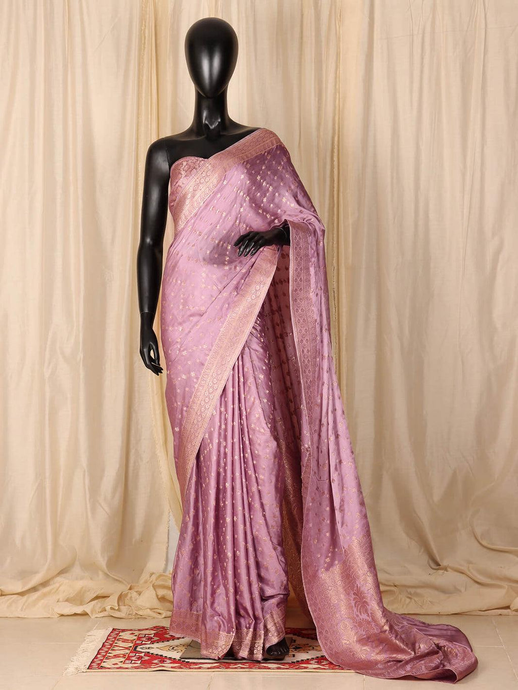 Bottle Green Banarasi Silk Saree, Jaal Pattern, Floral Border