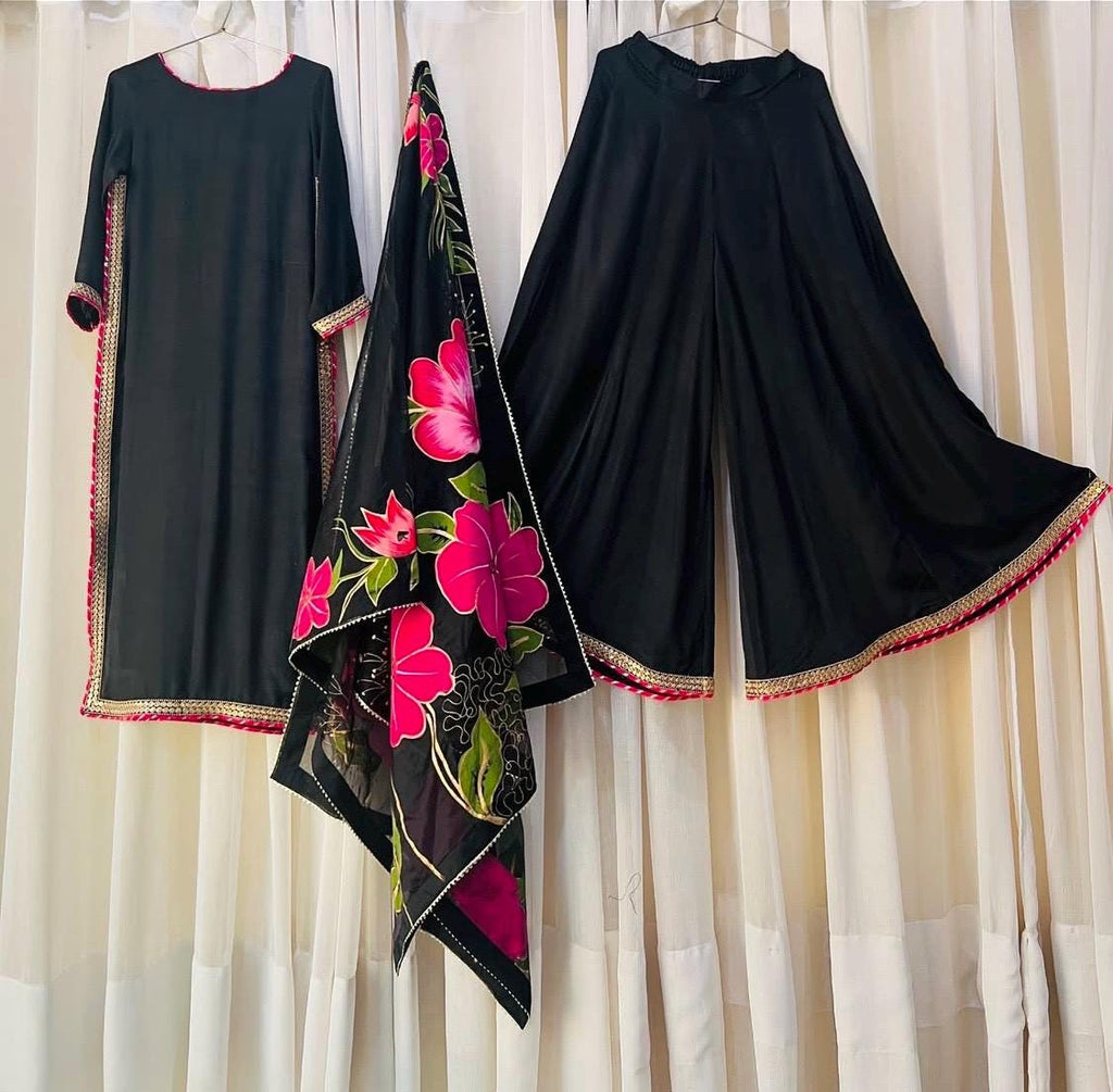 Hand-Painted Korean Silk Suit: Embroidered Organza Dupatta, Pakistani Party Wear