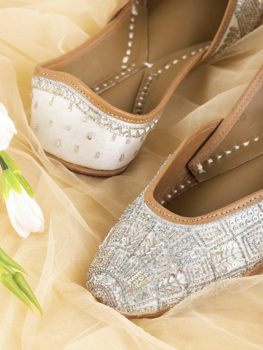 Handcrafted Silver White Vegan Jutti: Indian Wedding Mojari Khussa
