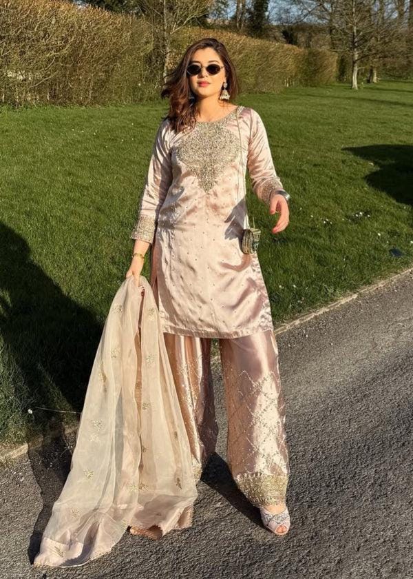 Silk Farshi Shalwar Kameez: Pakistani Wedding Mehndi Dress