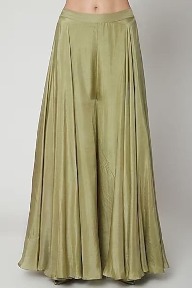 Wide leg plazzo pants in diffrent colors available.