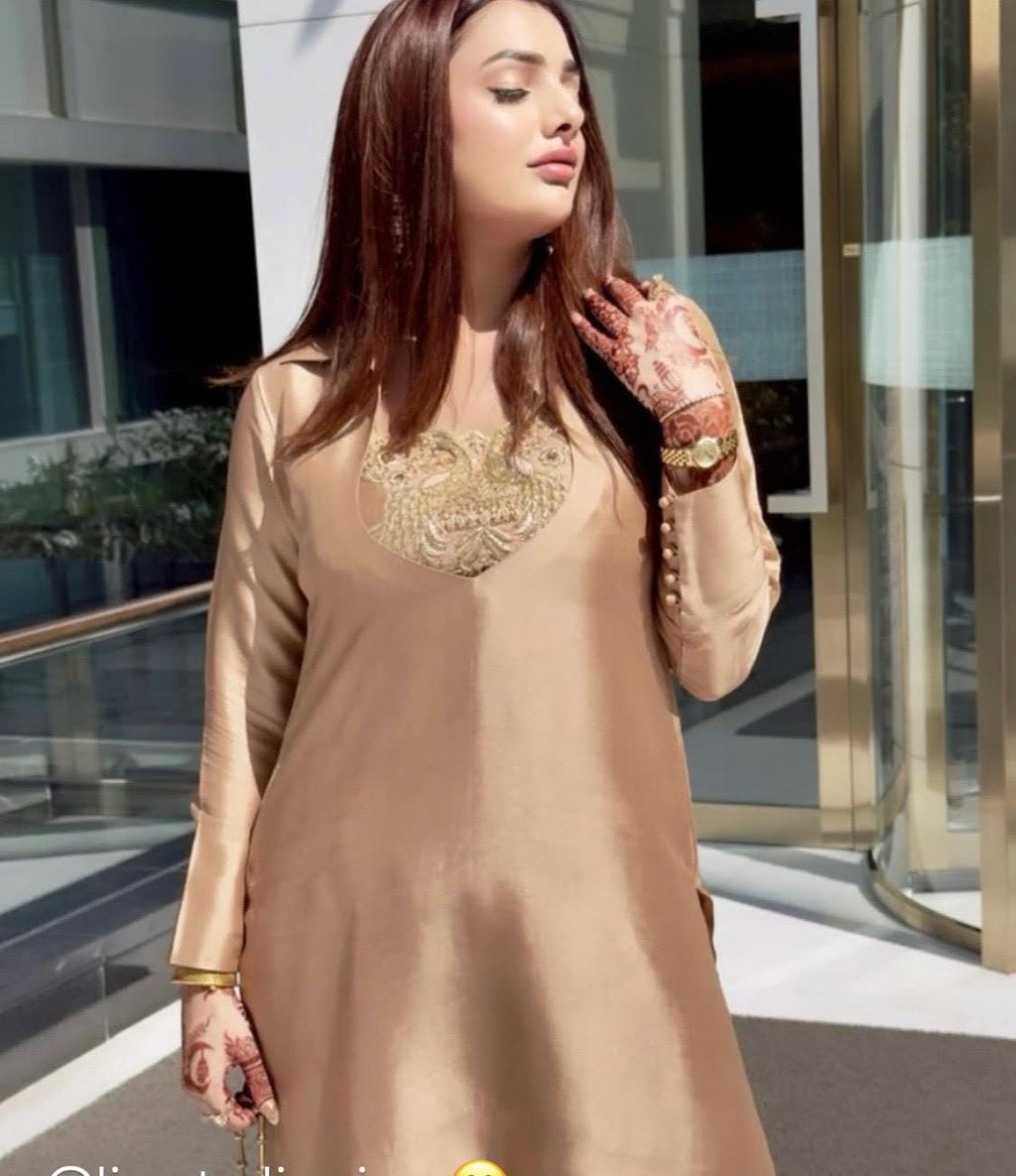 Embroidered Buttersilk Shalwar Qamiz: Magenta Indian Pakistani Outfit